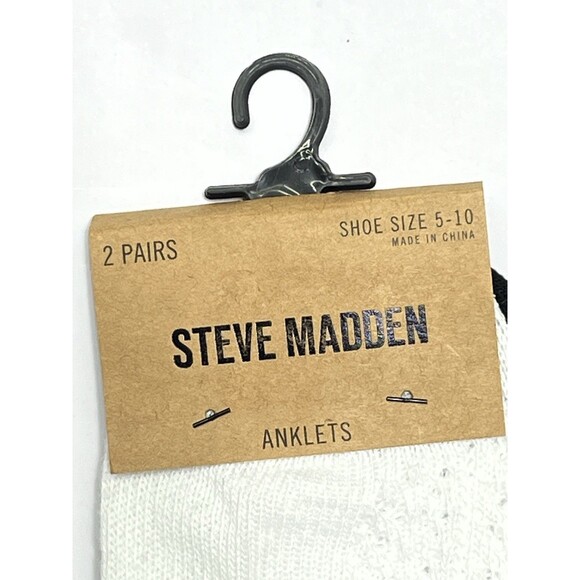 Steve Madden Anklets 2 Pair Size 5-10 Black And White Women’s Socks‎ - Picture 2 of 4